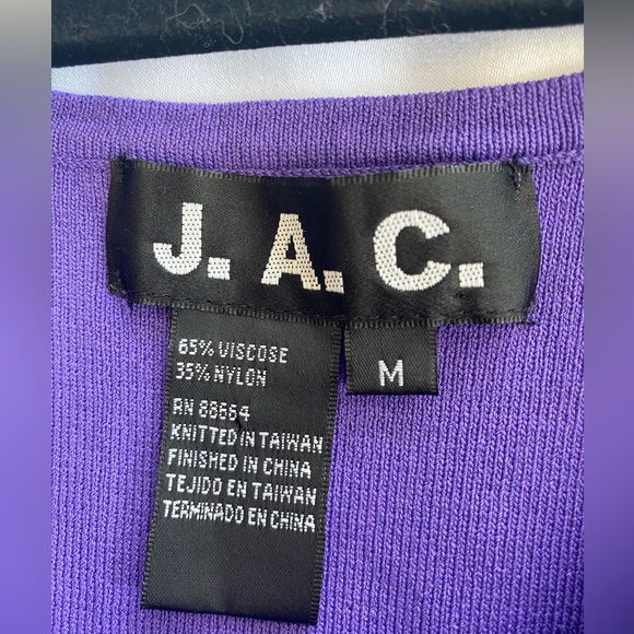 Women’s Sleeveless Crop Sweater Top Size M Lavender Color - Picture 2 of 2